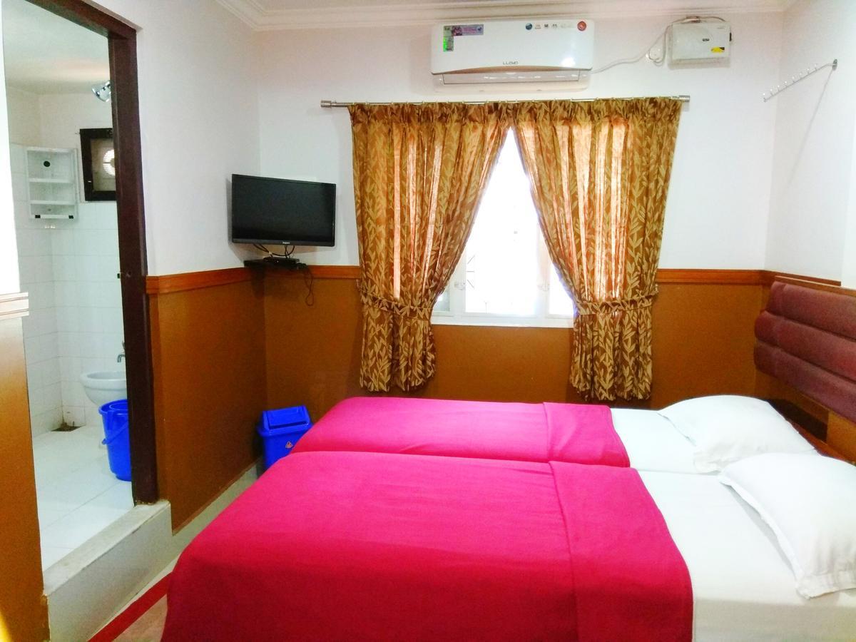 Hotel Maple Regency Коччи Экстерьер фото